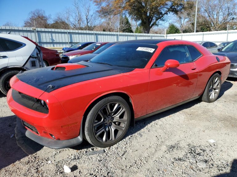 Dodge Challenger